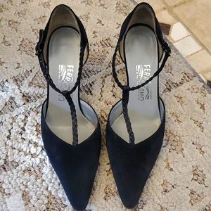 Salvatore Ferragamo 7 1/2 suede